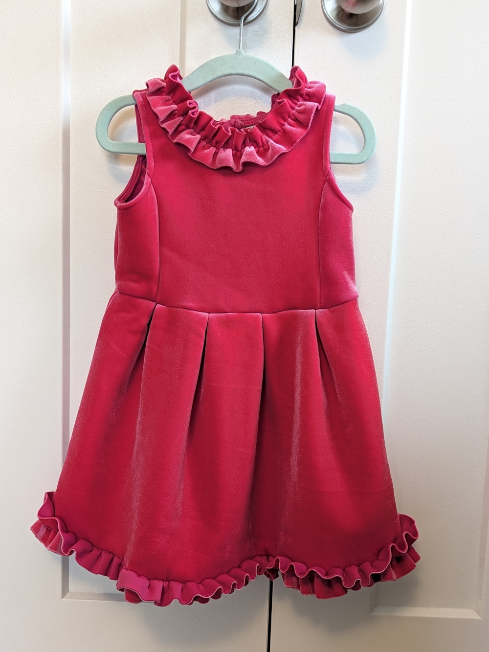 Girls Ruffled Velvet Party Dress in Bright Pink